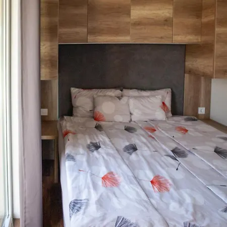 Oppen-house Apartmán *