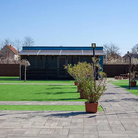 Oppen-house * Tiszafüred